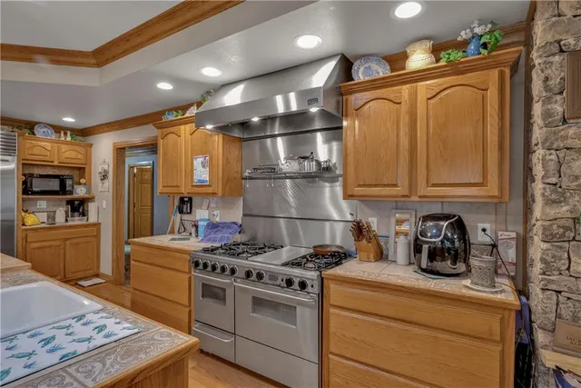 $4,490,000 | 731 Northwest 35th Lane, Lamar, MO 64759