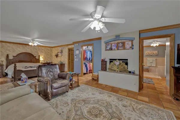 $4,490,000 | 731 Northwest 35th Lane, Lamar, MO 64759