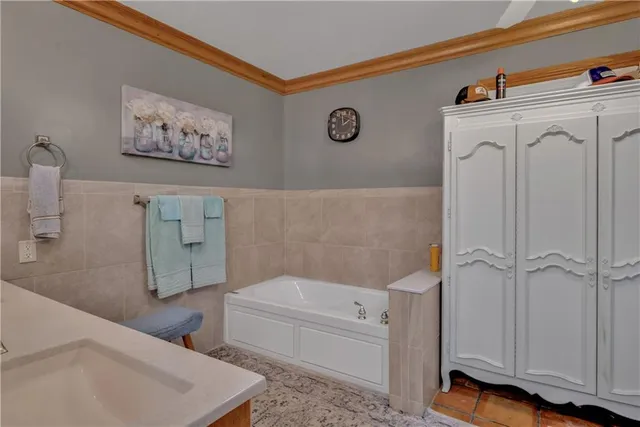 $4,490,000 | 731 Northwest 35th Lane, Lamar, MO 64759