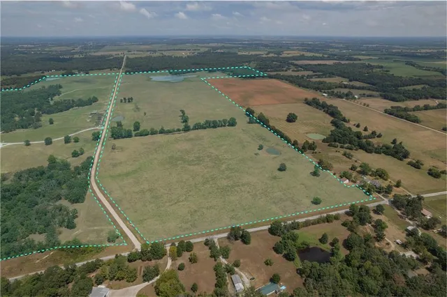 $4,490,000 | 731 Northwest 35th Lane, Lamar, MO 64759