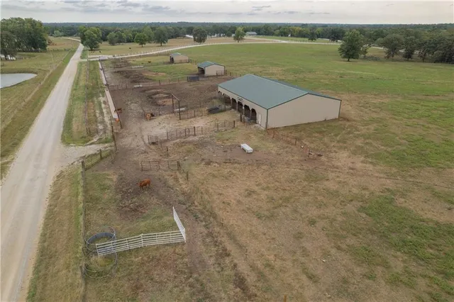 $4,490,000 | 731 Northwest 35th Lane, Lamar, MO 64759