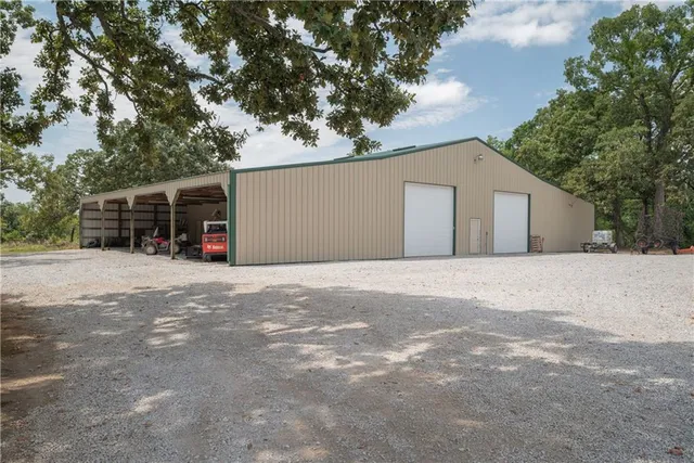 $4,490,000 | 731 Northwest 35th Lane, Lamar, MO 64759