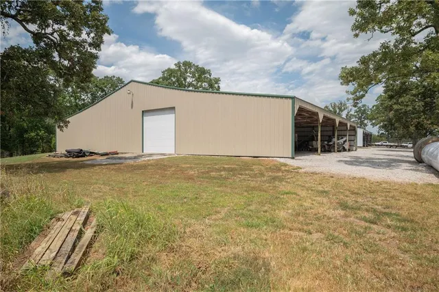 $4,490,000 | 731 Northwest 35th Lane, Lamar, MO 64759