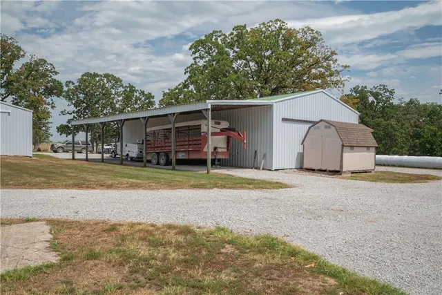 $4,490,000 | 731 Northwest 35th Lane, Lamar, MO 64759