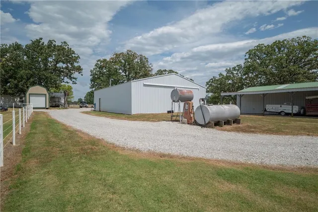 $4,490,000 | 731 Northwest 35th Lane, Lamar, MO 64759