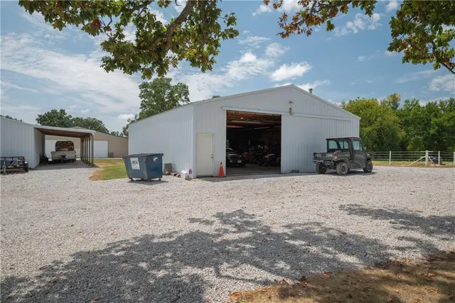 $4,490,000 | 731 Northwest 35th Lane, Lamar, MO 64759