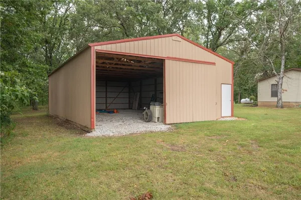 $4,490,000 | 731 Northwest 35th Lane, Lamar, MO 64759