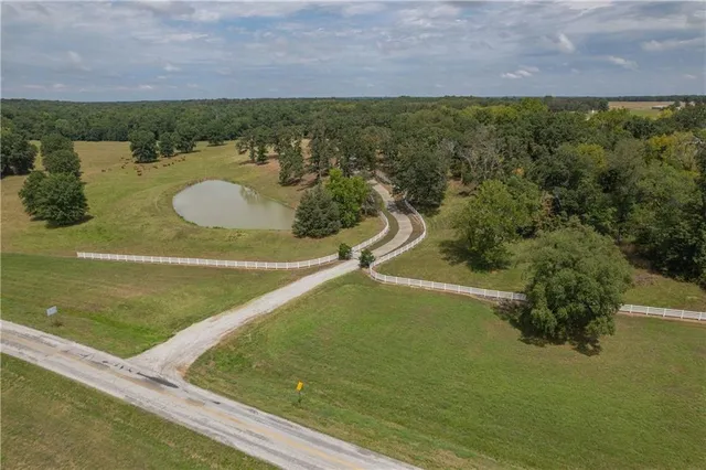 $4,490,000 | 731 Northwest 35th Lane, Lamar, MO 64759