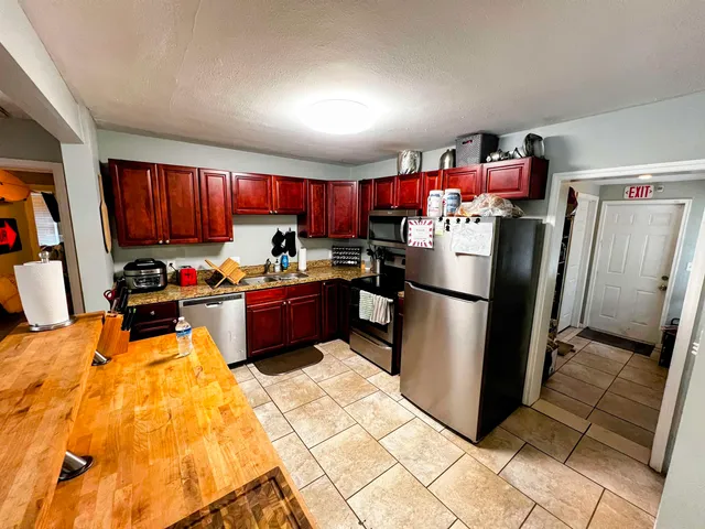 $3,700 | 400 Murat Street, Tallahassee, FL 32304