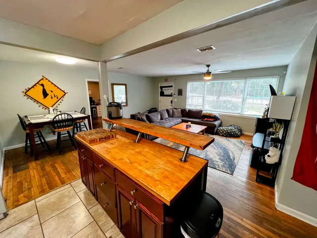 $3,700 | 400 Murat Street, Tallahassee, FL 32304