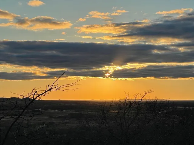 $697,500 | 4976 4976 Fm 2190, Jacksboro, TX 76458