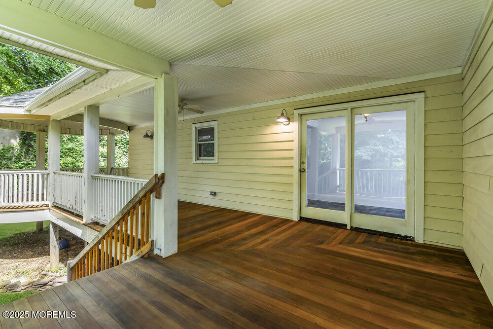 4 Oneida Avenue Atlantic Highlands, NJ 07716 - Photo 26 of 80 Sliders to back porch