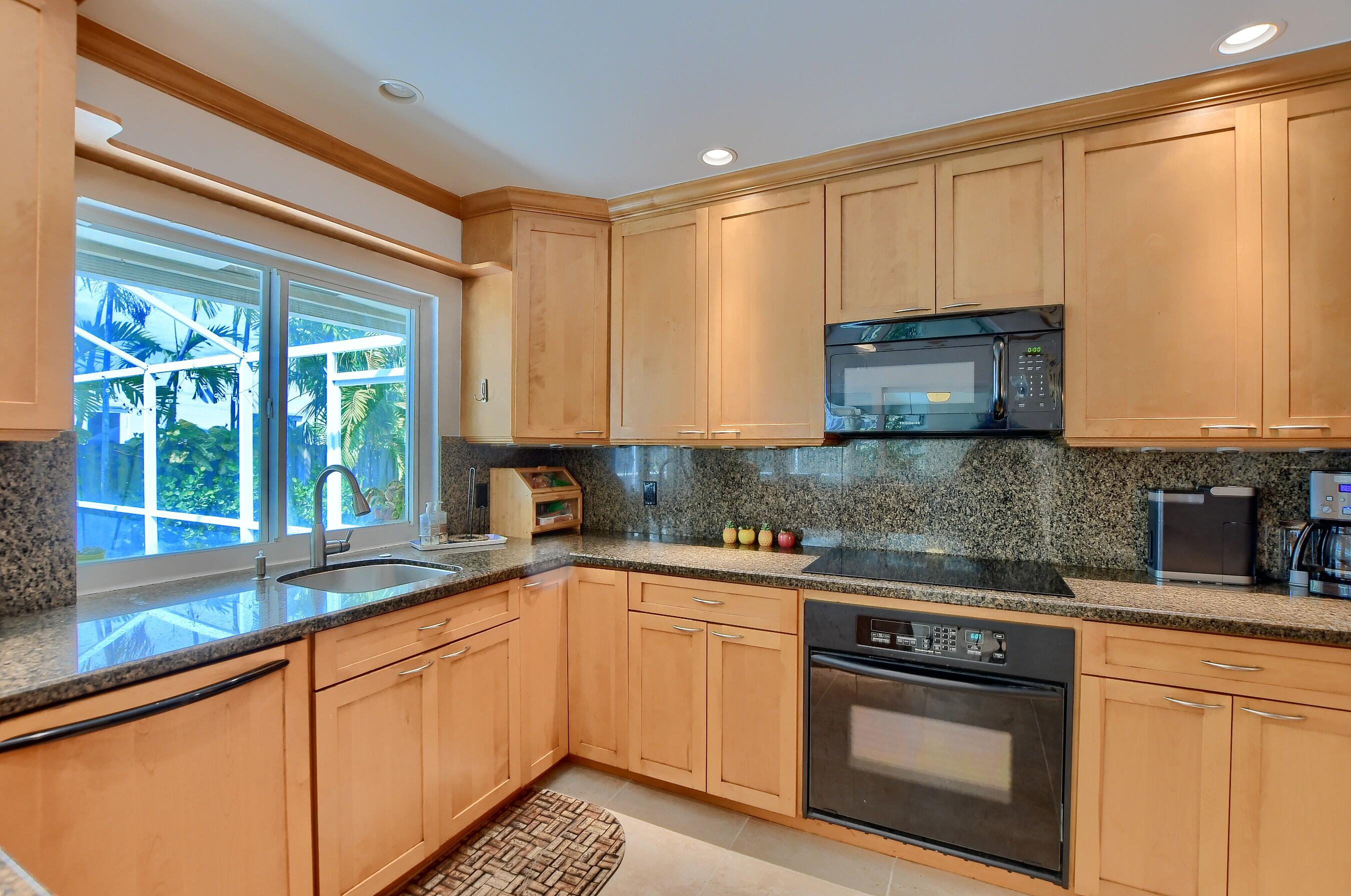 630 Southwest 17th Street Boca Raton, FL 33486 - Photo 14 of 53 Kitchen