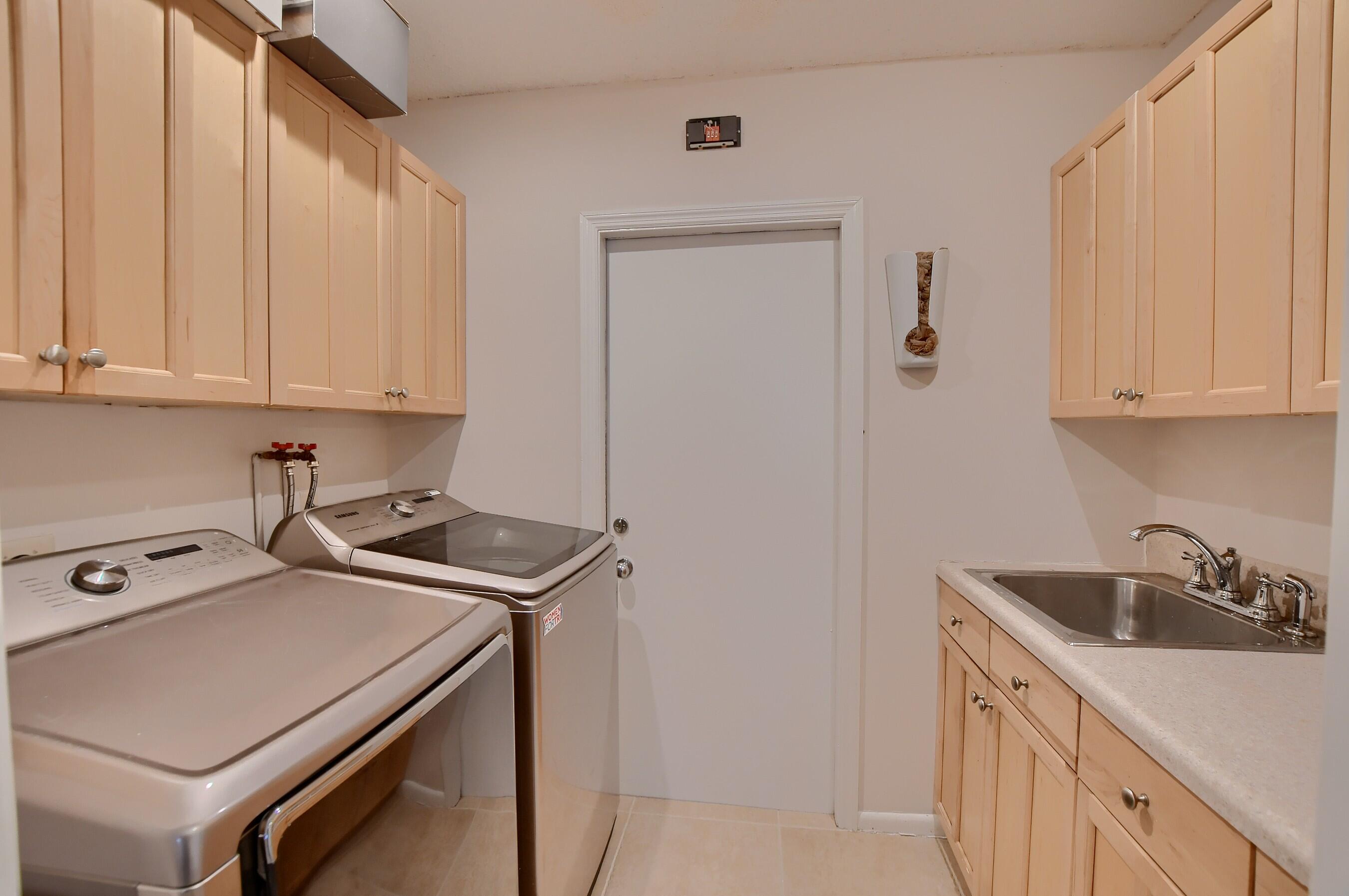 630 Southwest 17th Street Boca Raton, FL 33486 - Photo 36 of 53 Laundry Room