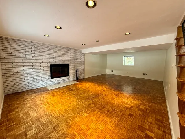 $4,075 | 27 Ledgewood Road, Framingham, MA 01701