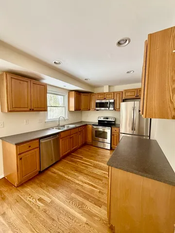 $4,075 | 27 Ledgewood Road, Framingham, MA 01701