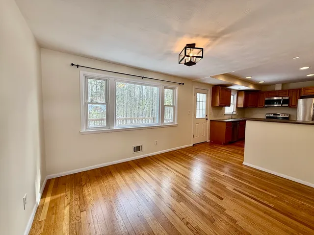 $4,075 | 27 Ledgewood Road, Framingham, MA 01701