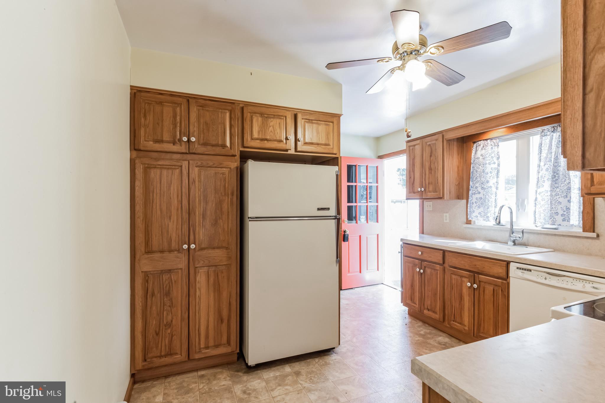 77 Spring Street Bridgeton, NJ 08302 - Photo 9 of 30