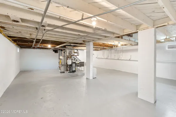 a view of utility room