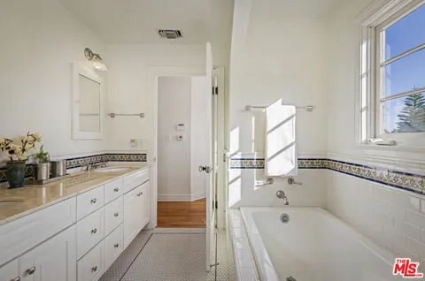 $1,899,000 | 2644 Armstrong Avenue, Los Angeles, CA 90039