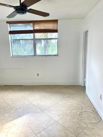 $1,900 | 1800 Southwest 81st Avenue, Unit 1302, North Lauderdale, FL 33068