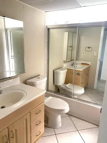 $1,900 | 1800 Southwest 81st Avenue, Unit 1302, North Lauderdale, FL 33068