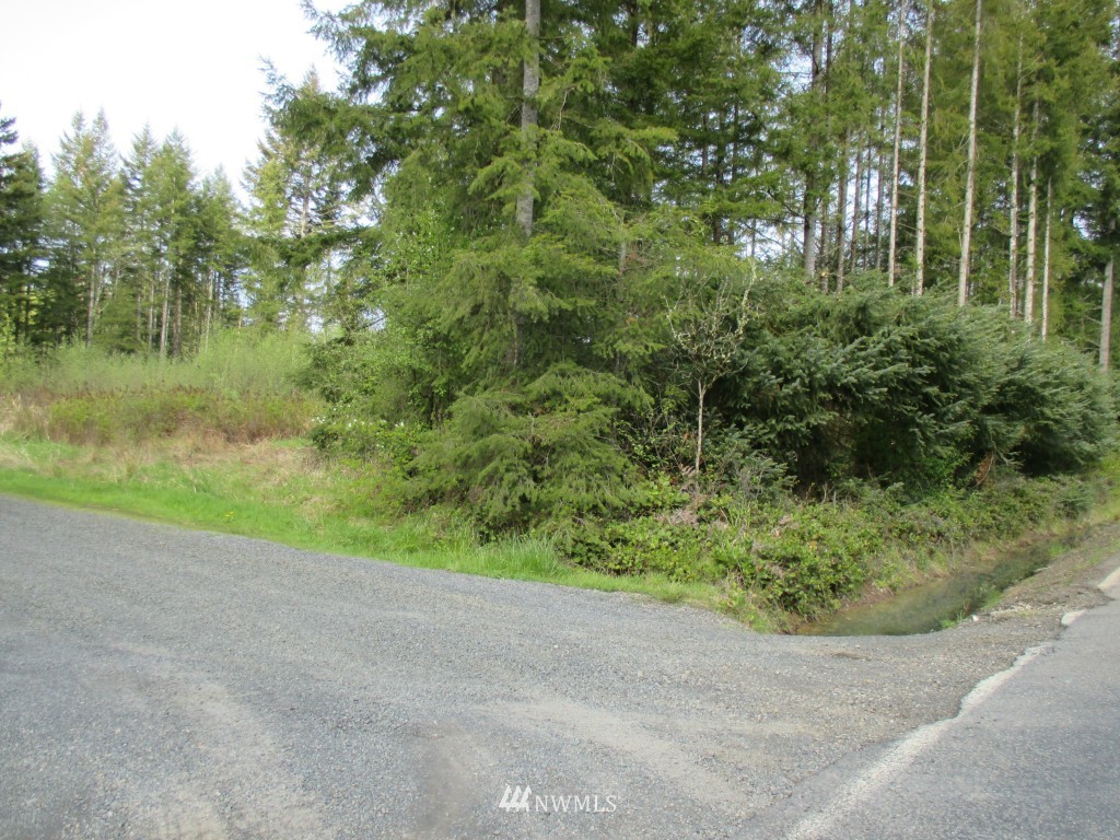-xxx Gish Road Chehalis, WA 98532 - Photo 1 of 3