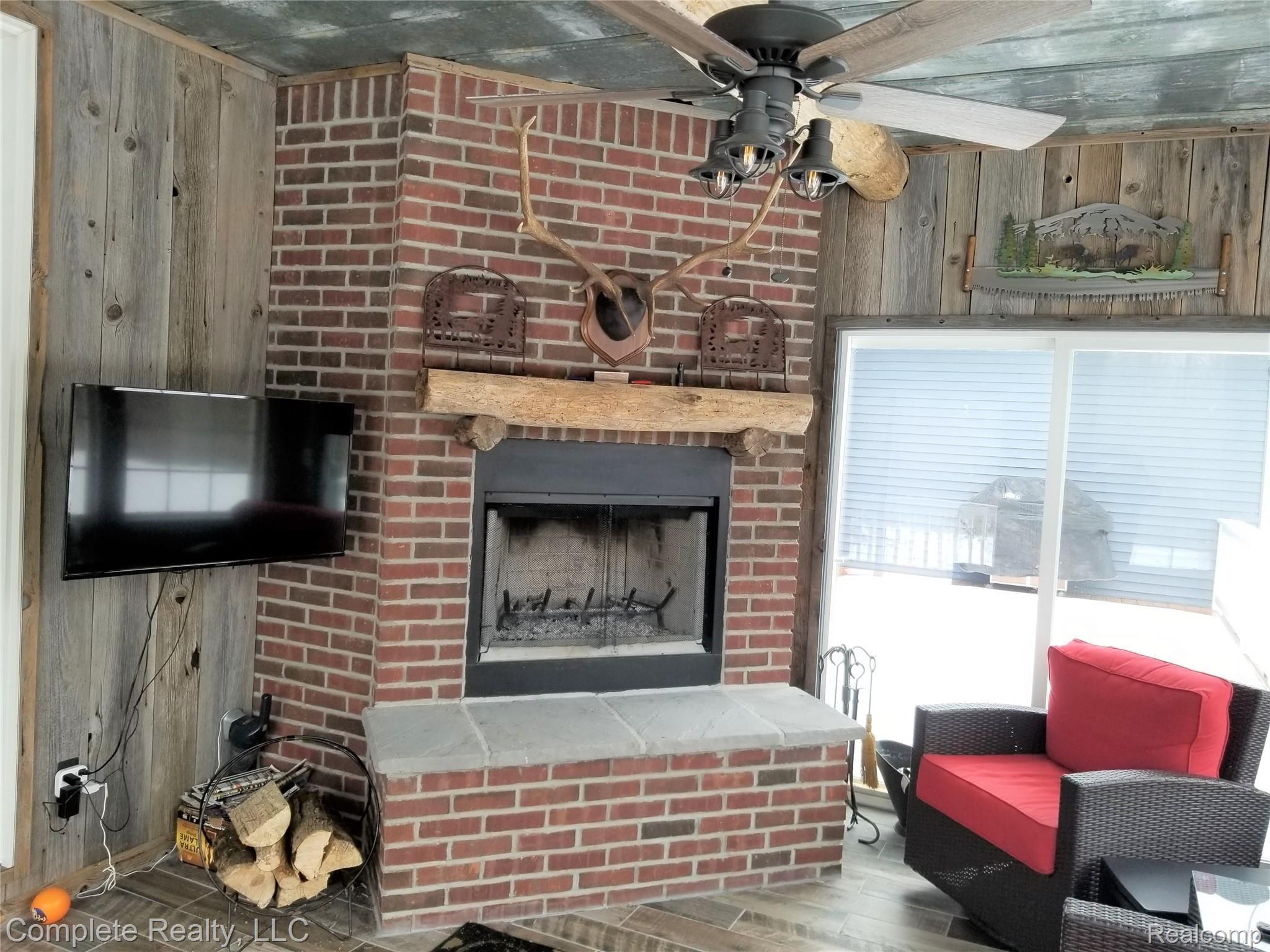 10320 South Horton Road Goodrich, MI 48438 - Photo 29 of 95 20210106_113520.jpg