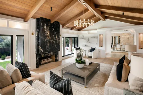 $7,788,000 | 26201 Dori Lane, Los Altos Hills, CA 94022