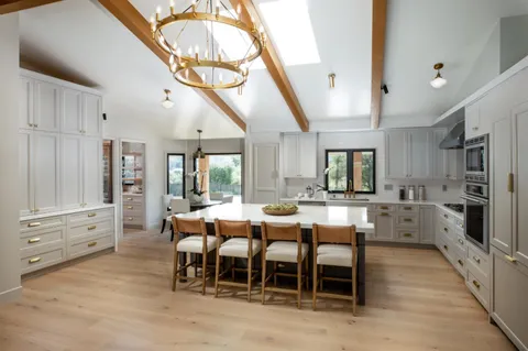 $7,788,000 | 26201 Dori Lane, Los Altos Hills, CA 94022