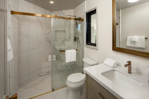 $8,868,000 | 26201 Dori Lane, Los Altos Hills, CA 94022