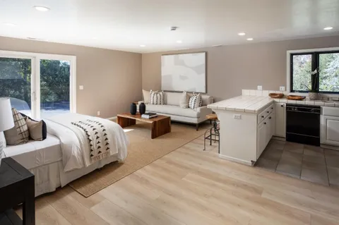 $8,868,000 | 26201 Dori Lane, Los Altos Hills, CA 94022