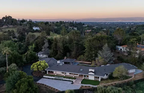 $7,788,000 | 26201 Dori Lane, Los Altos Hills, CA 94022