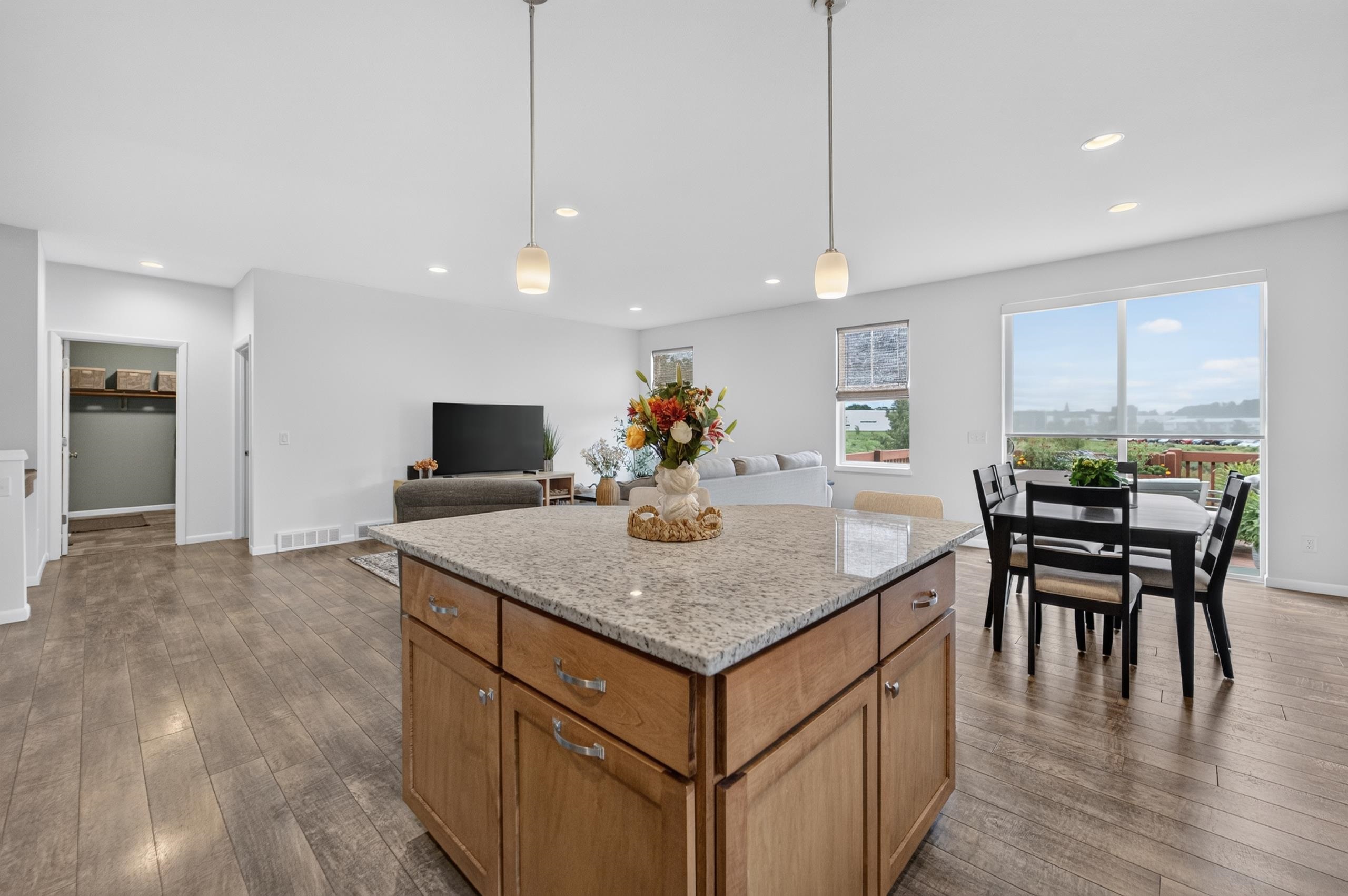10106 Watts Road Verona, WI 53593 - Photo 12 of 46 Gallery Image 12