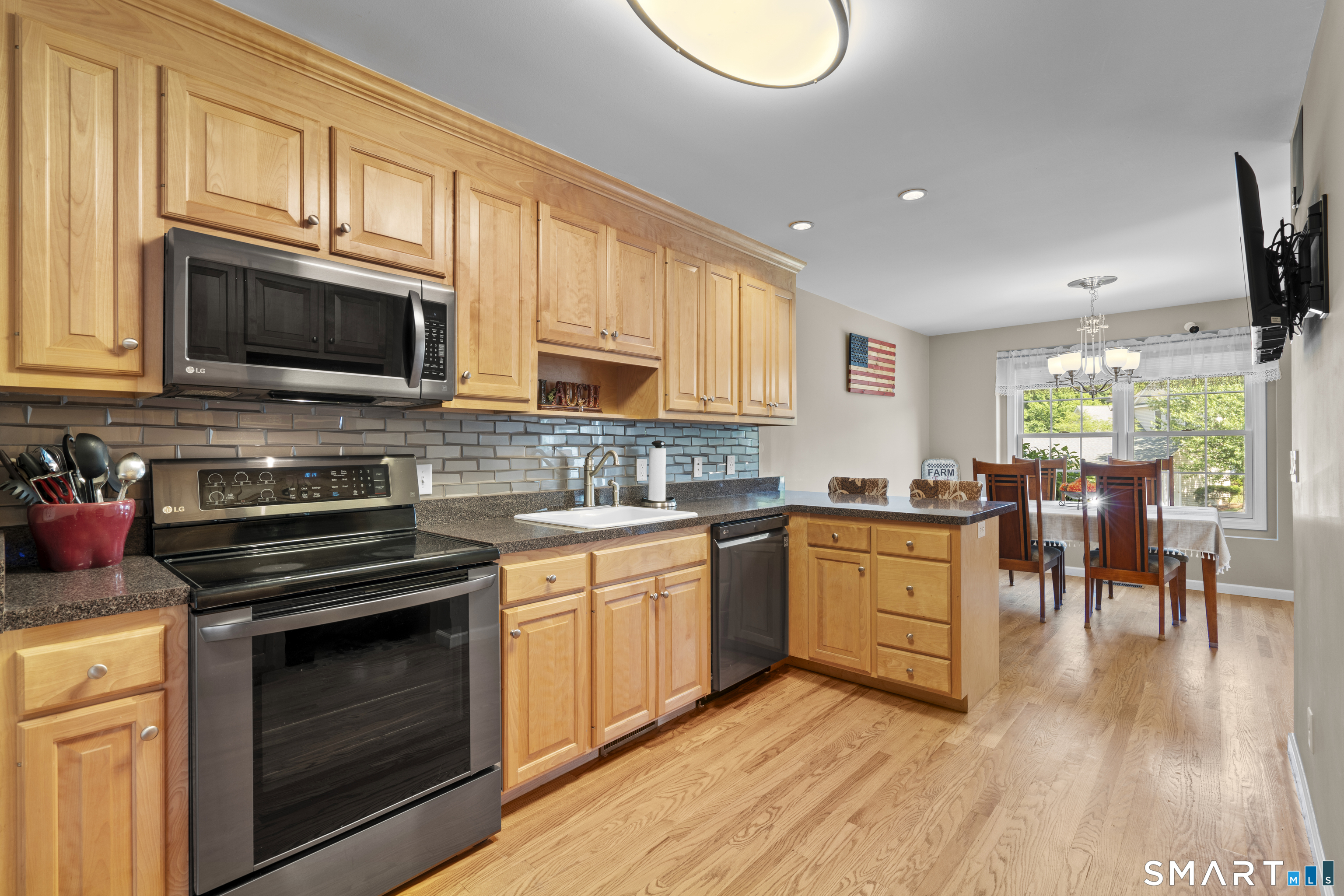 15 Reggie Way, Unit A Broad Brook, CT 06016 - Photo 13 of 36