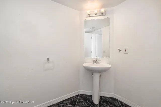 $675,000 | 3400 Ocean Beach Boulevard, Unit 515, Cocoa Beach, FL 32931