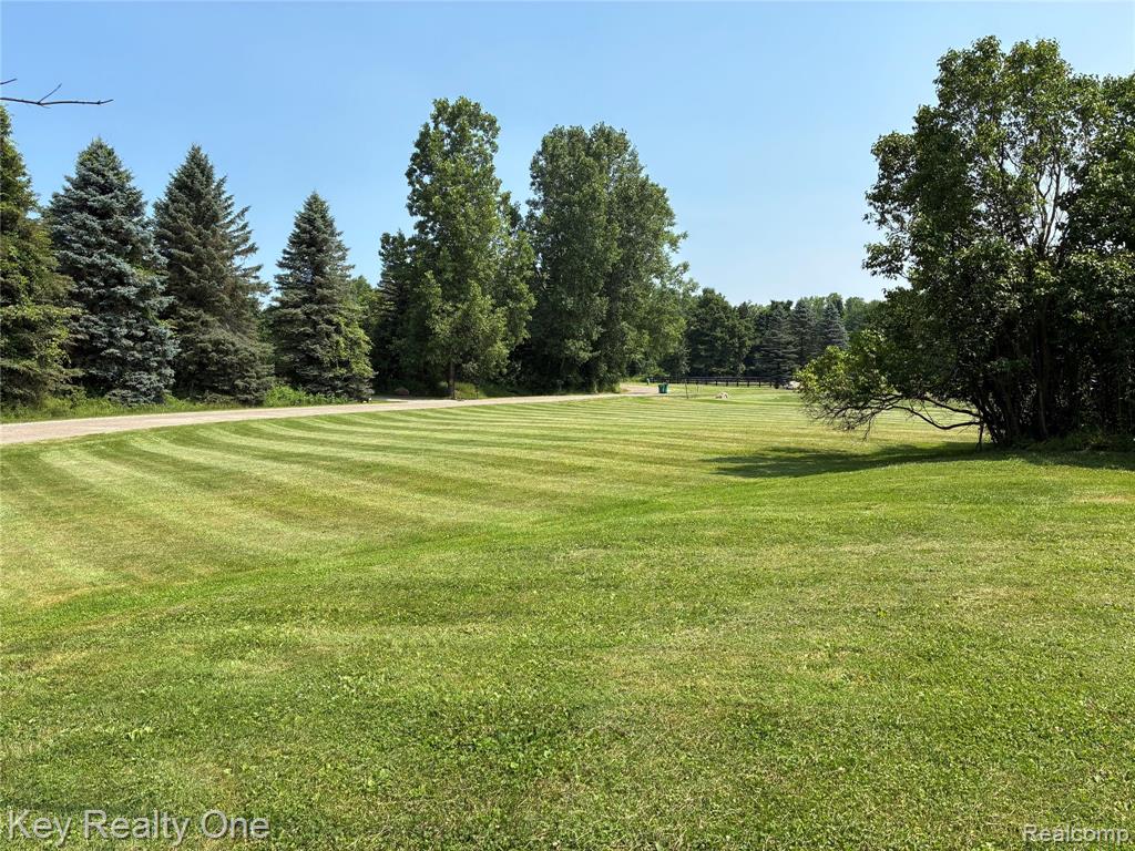 1000 West Predmore Road Oakland, MI 48363 - Photo 68 of 70