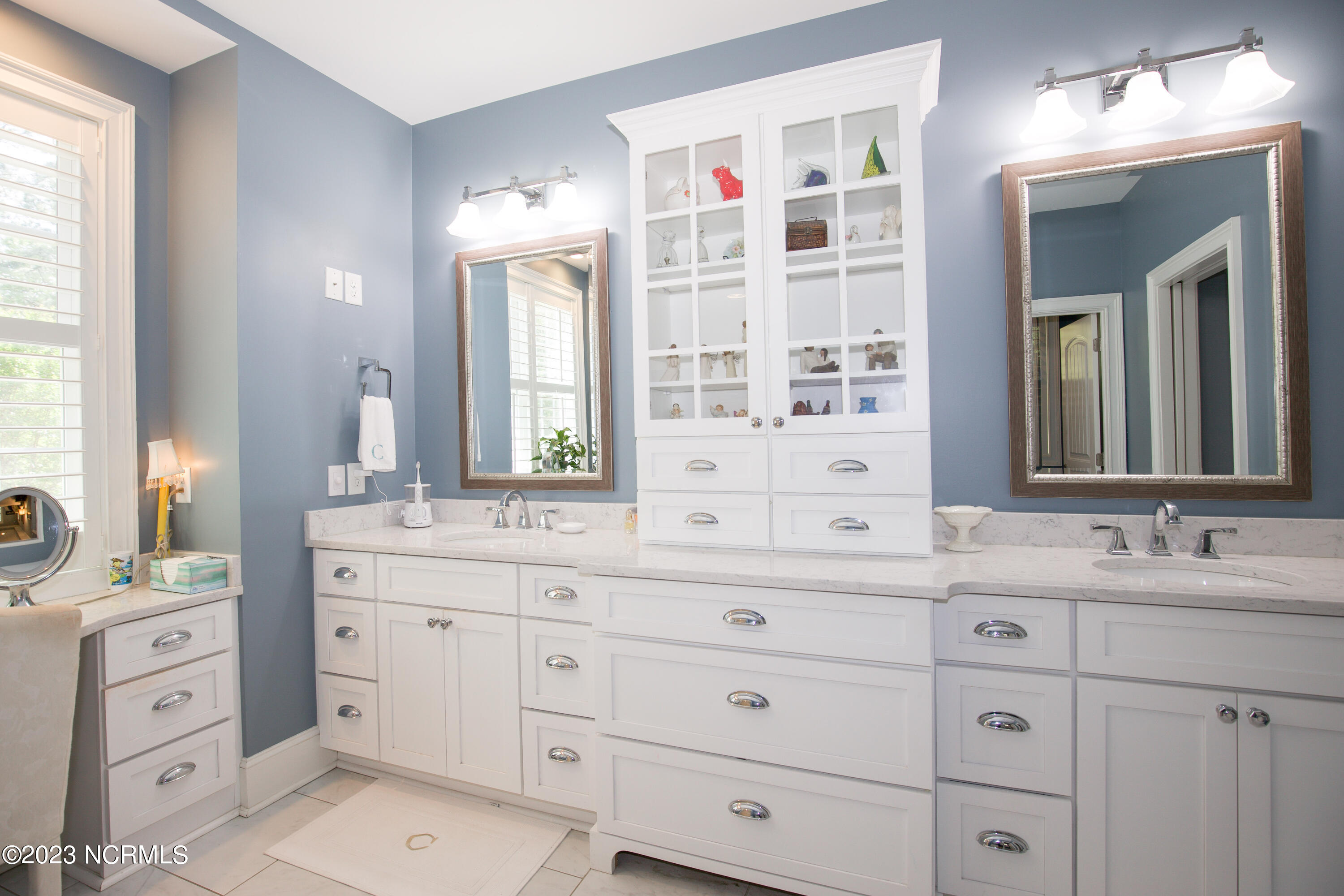 153 National Drive Pinehurst, NC 28374 - Photo 33 of 60 Main Bathroom is 13x11.