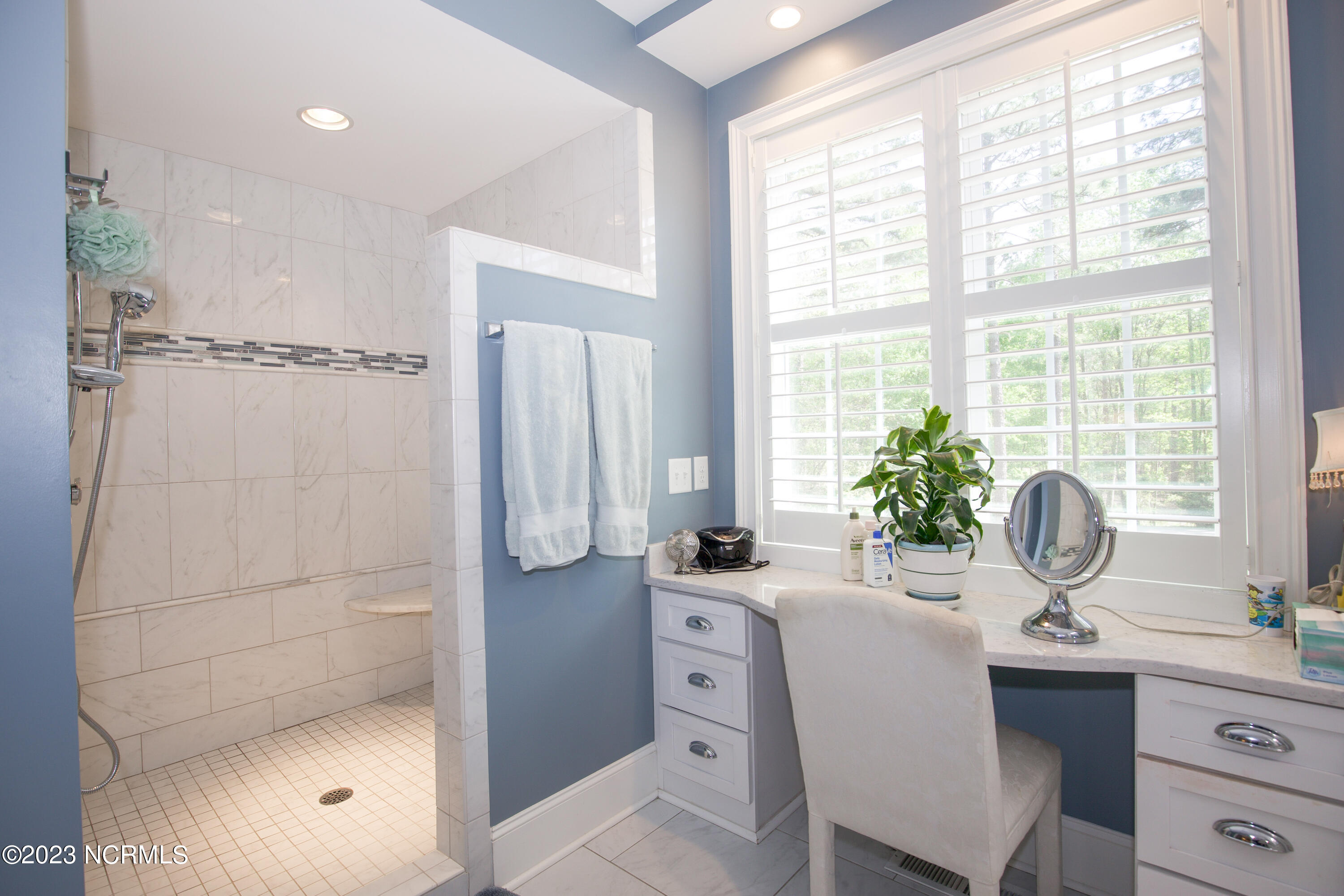 153 National Drive Pinehurst, NC 28374 - Photo 35 of 60 Large walk in shower