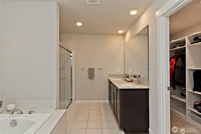 $3,950 | 28252 33rd Place South, Auburn, WA 98001