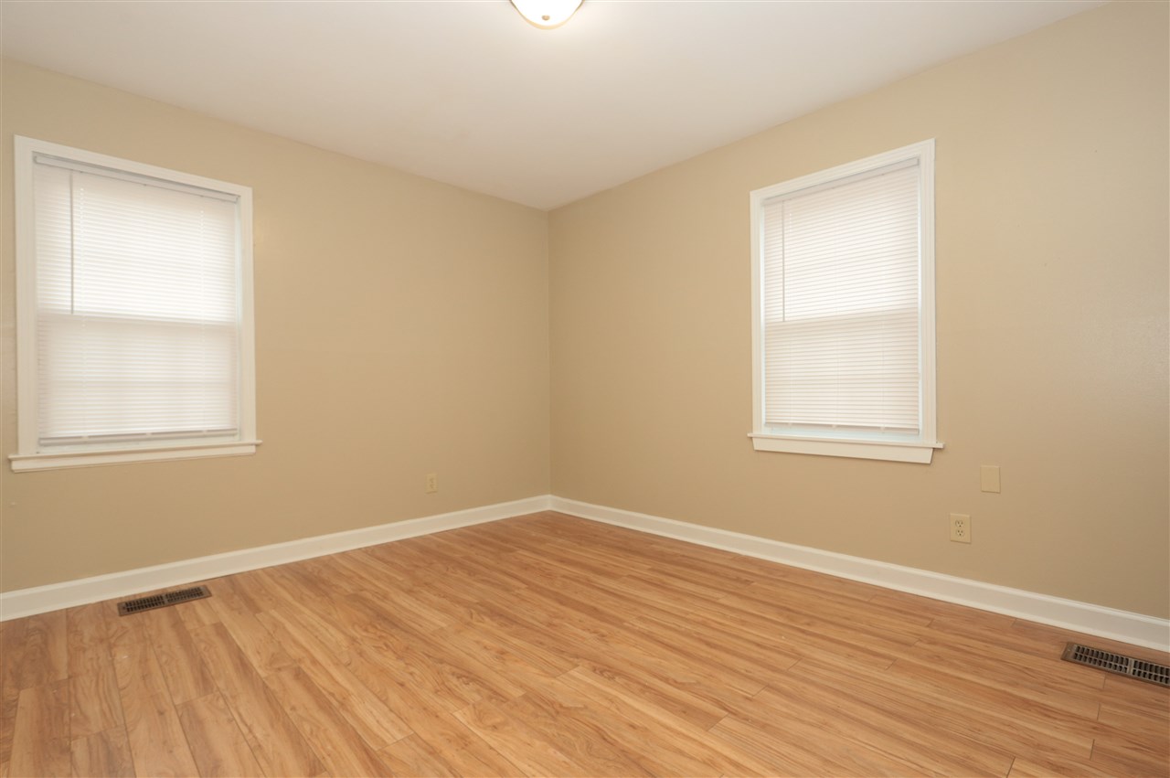 1713 Ronda Street Memphis, TN 38108 - Photo 14 of 15 Gallery Image 14