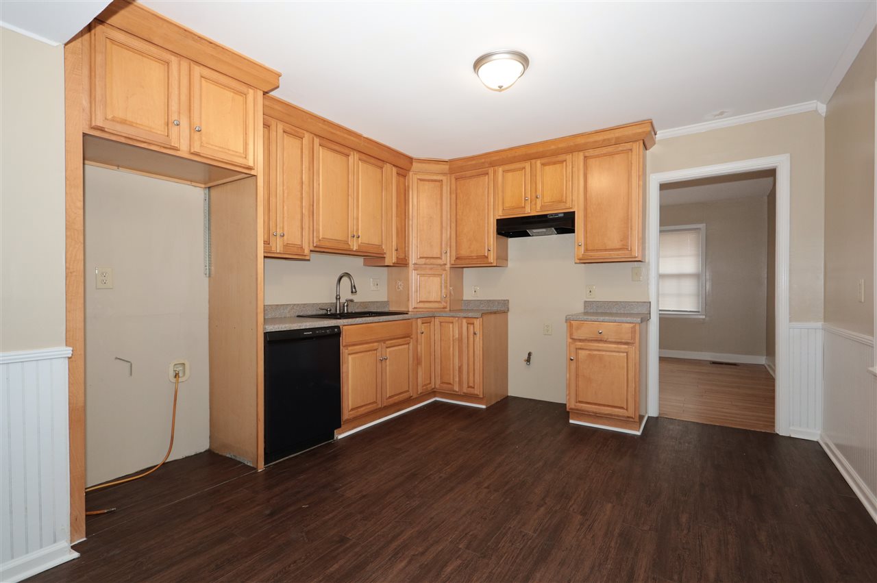 1713 Ronda Street Memphis, TN 38108 - Photo 7 of 15 Gallery Image 7