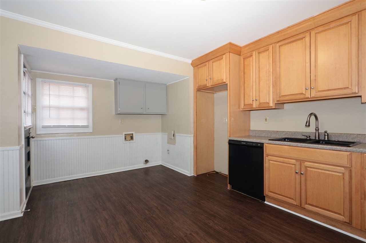 1713 Ronda Street Memphis, TN 38108 - Photo 8 of 15 Gallery Image 8