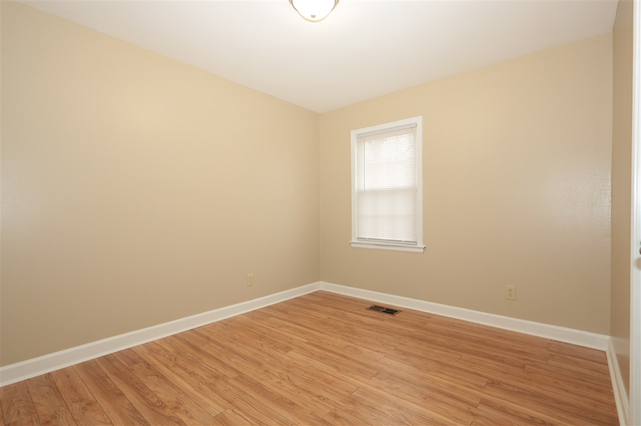 1713 Ronda Street Memphis, TN 38108 - Photo 9 of 15 Gallery Image 9