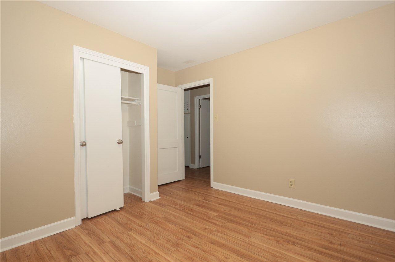 1713 Ronda Street Memphis, TN 38108 - Photo 10 of 15 Gallery Image 10