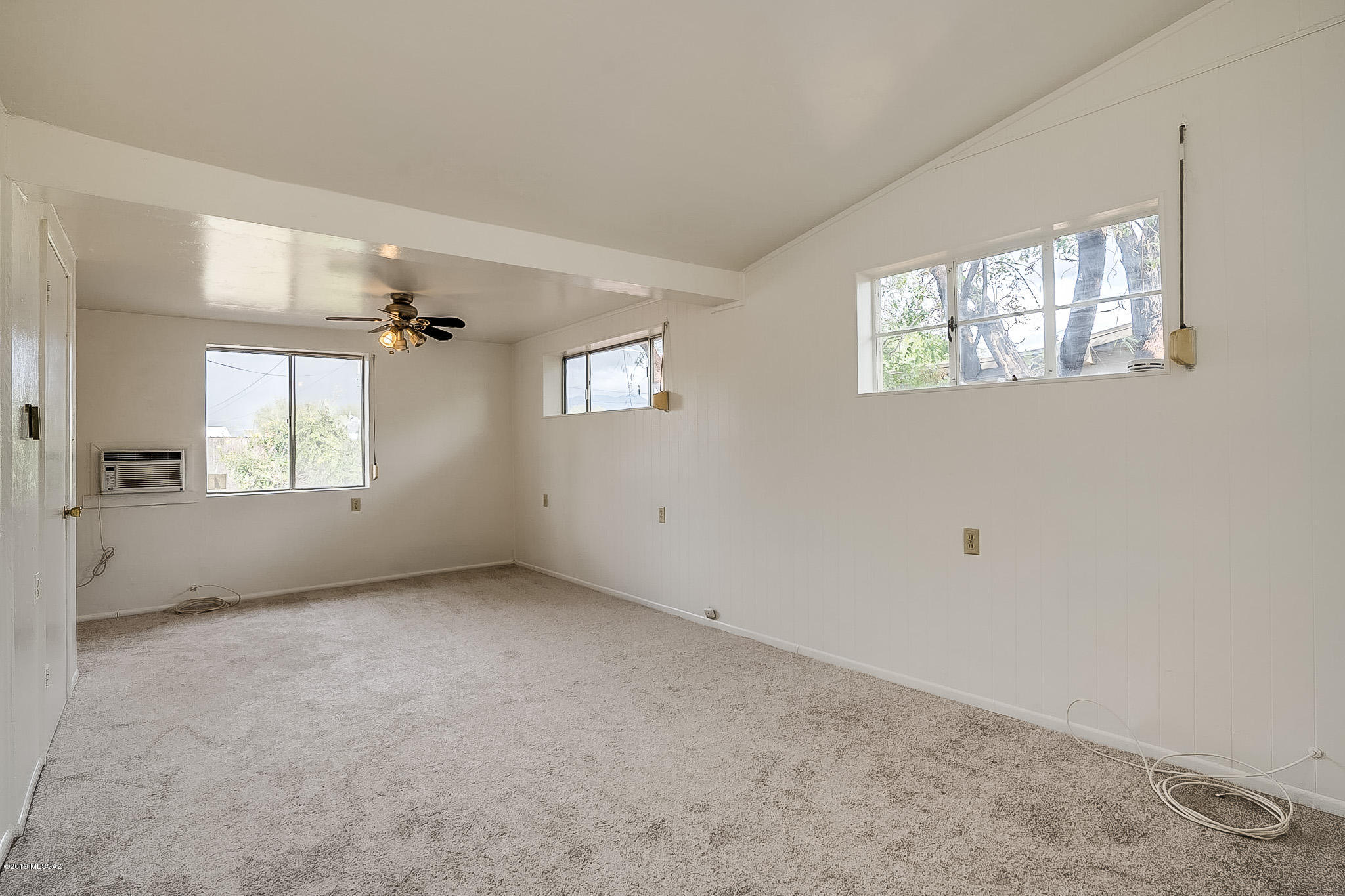 4143 East Spring Street Tucson, AZ 85712 - Photo 15 of 30 Gallery Image 15