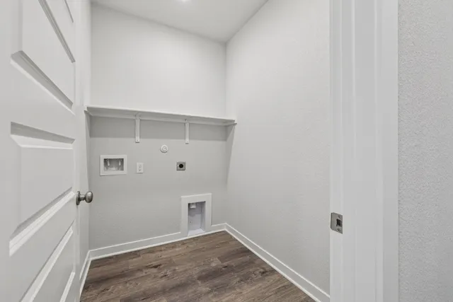 a view of utility room