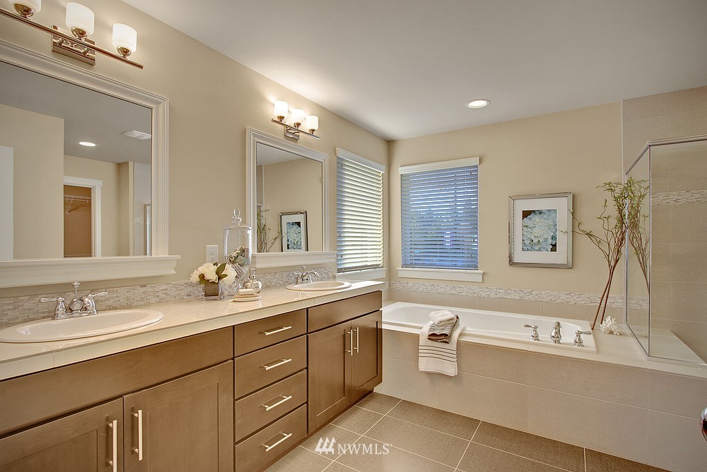 4325 ( 12) 225th Place Southeast Bothell, WA 98021 - Photo 11 of 15 Gallery Image 11