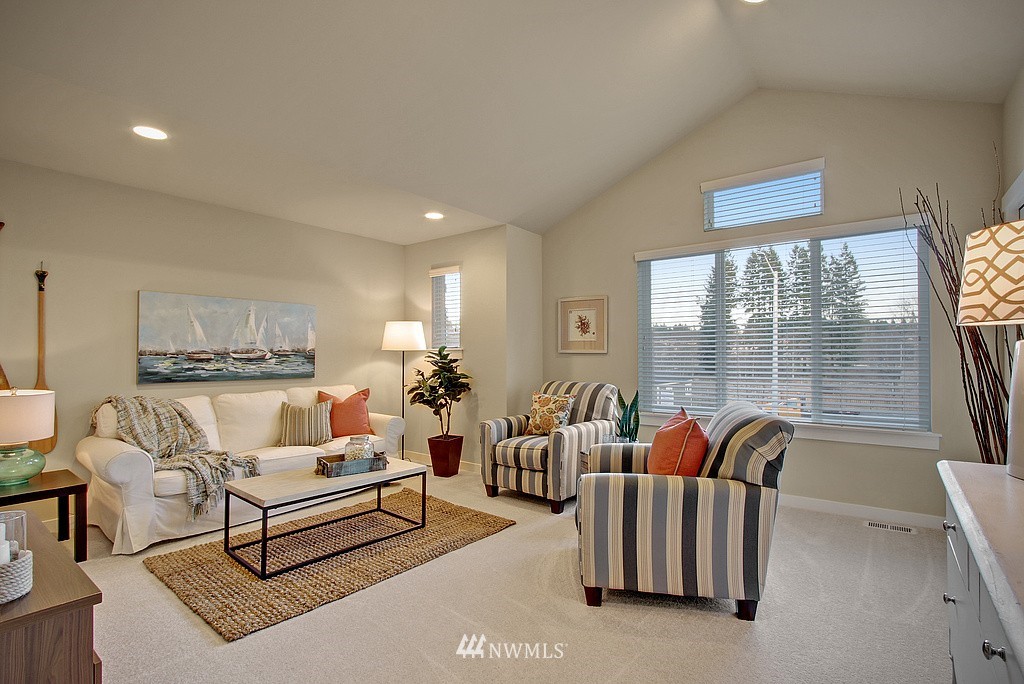 4325 ( 12) 225th Place Southeast Bothell, WA 98021 - Photo 8 of 15 Gallery Image 8