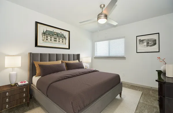 $2,650 | 8034 House Bank Lane, Rosharon, TX 77583